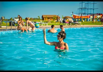 База отдыха с бассейном Дом Солнца фото 3